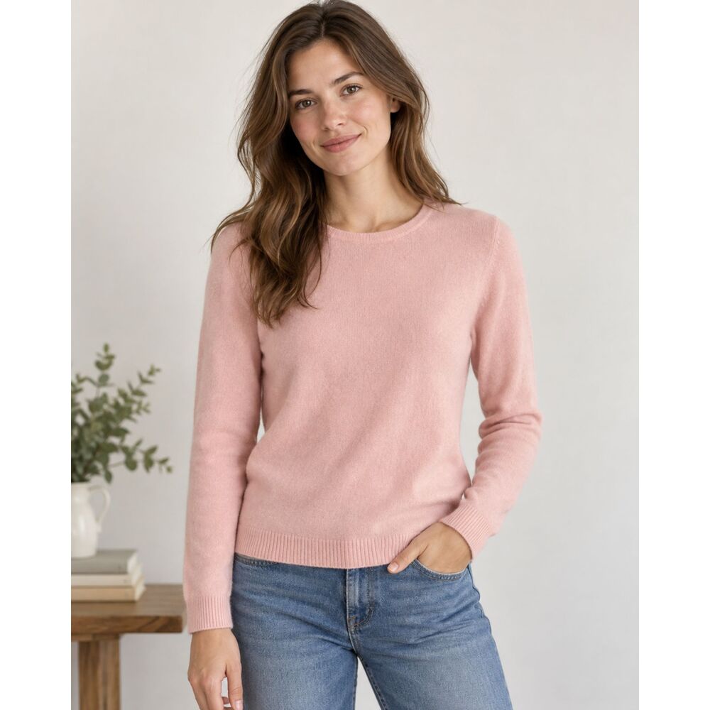 L.L.Bean 100% Cashmere Crewneck Sweater Women’s M Pink Soft Classic Knit
